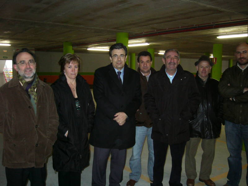 El Delegado del Gobierno visita las obras del Plan E en Albelda de Iregua y trata con el Alcalde sobre el nuevo Fondo Estatal.