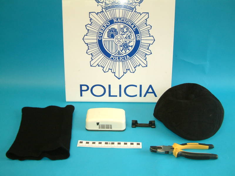 La Policía detiene a un hombre en Logroño, como presunto autor de un delito de clonación de tarjetas de crédito.