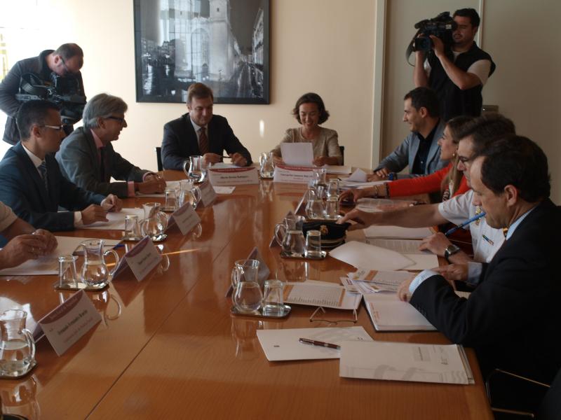 Bretón y Gamarra presiden la Junta Local de Seguridad de Logroño