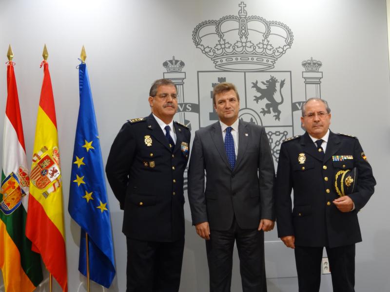 De izquierda a derecha: Álvarez, Bretón y Pérez.
