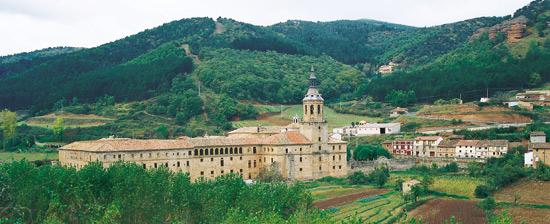 Vista del Monasterio de Yuso, lugar que acoge el acto institucional del Día de La Rioja