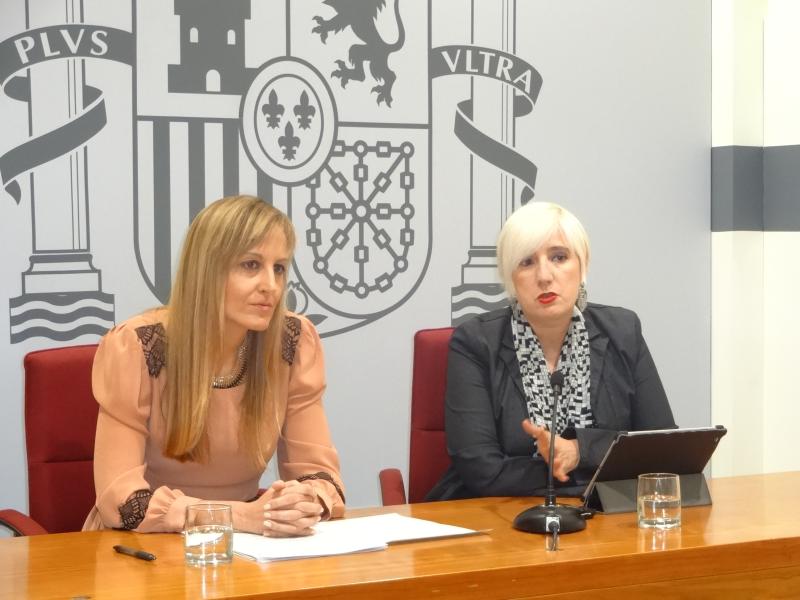 Fernández Maestu y Mª Angeles Bueno en comparecencia ante la prensa