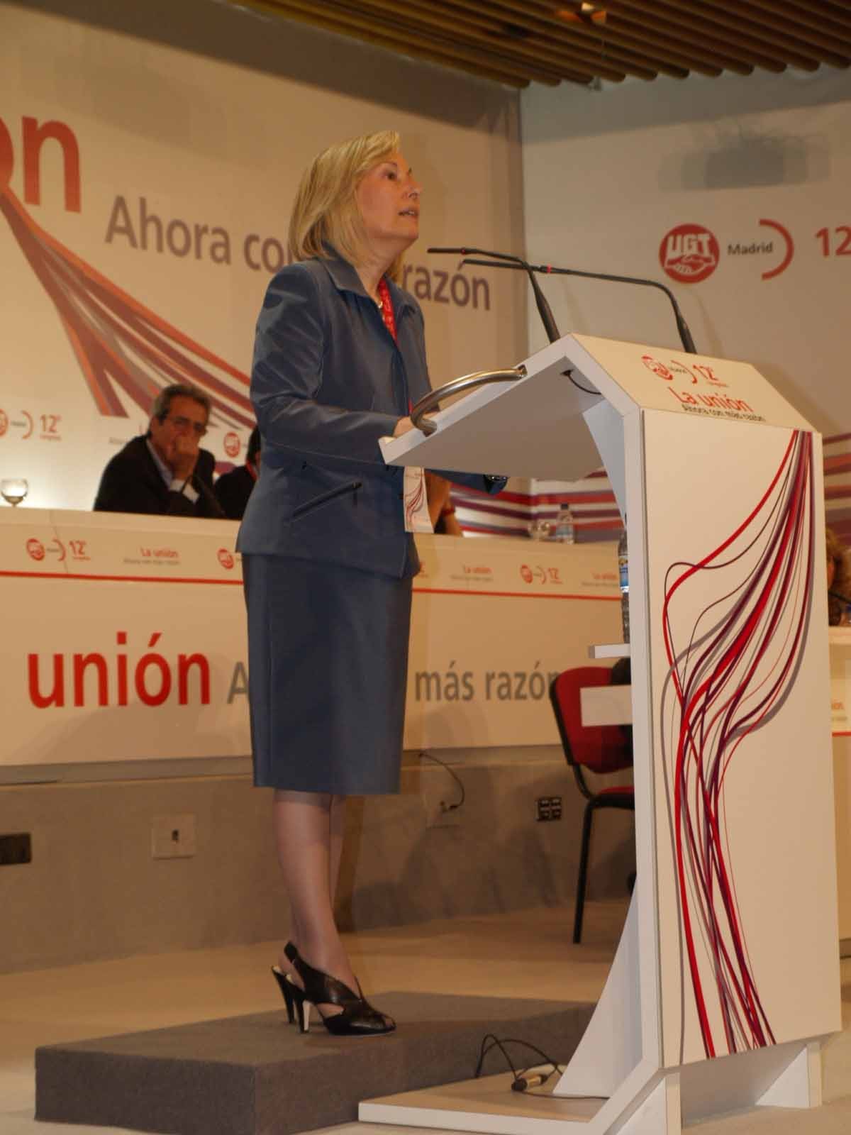 La Delegada del Gobierno participa en el XII Congreso de UGT-Madrid