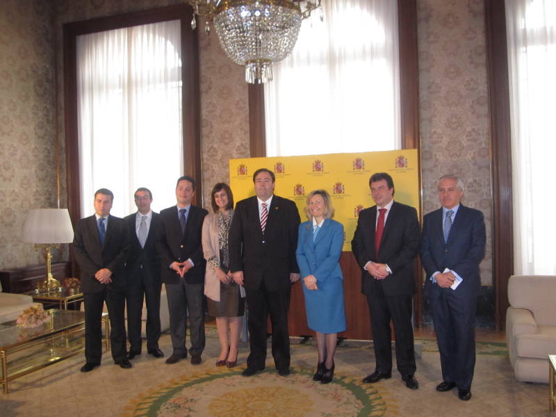 La Delegada del Gobierno en Madrid recibe en visita oficial al gobernador de Lisboa
