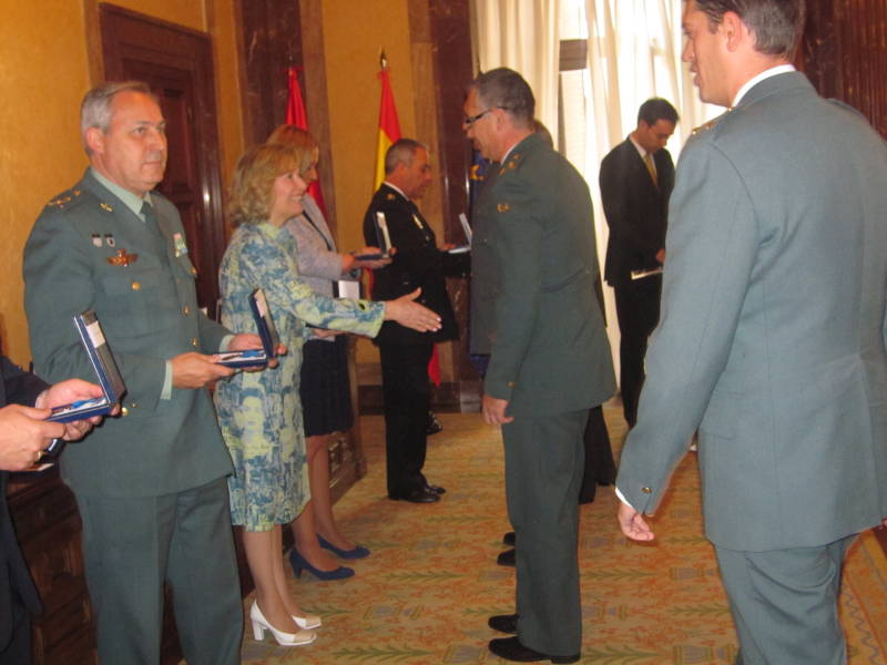 La Delegada del Gobierno en Madrid preside la entrega de medallas al merito de la Protección Civil a 82 Servidores Publicos.