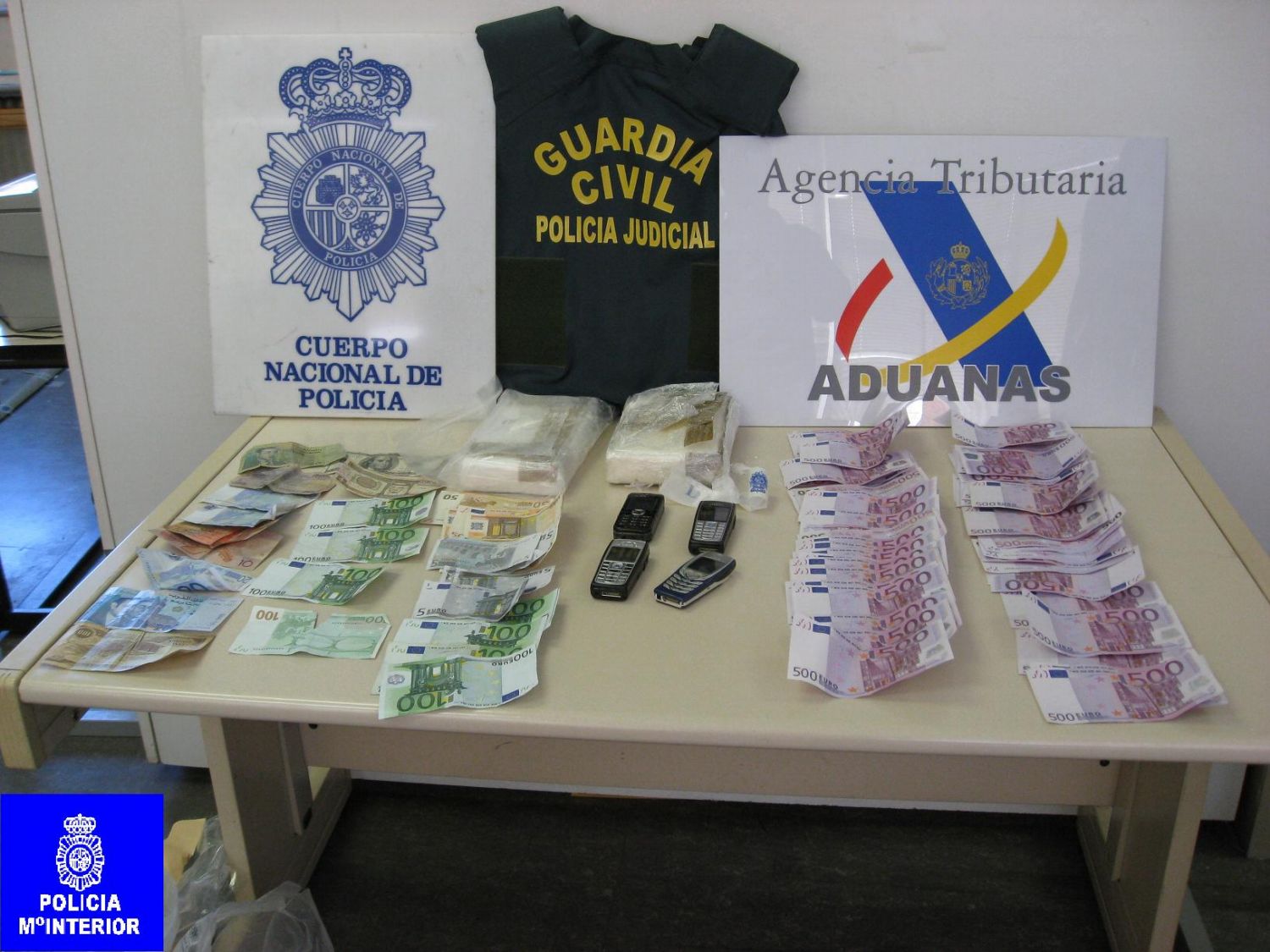 Detenidas cinco personas por tráfico de cocaína en una operación dirigida desde Melilla por la Guardia Civil, el Cuerpo Nacional de Policía y Vigilancia Aduanera