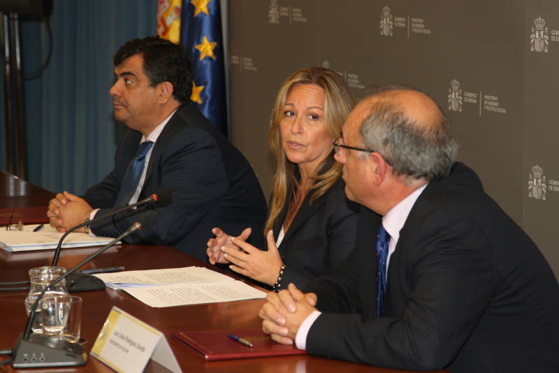 La Agencia Española de Seguridad Alimentaria y Nutrición y la Organización Médica Colegial aunarán esfuerzos para informar mejor a los ciudadanos