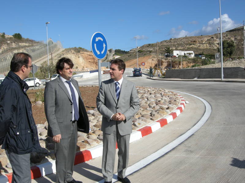 Fomento pone en servicio las mejoras en la carretera perimetral ML-300 de Melilla  