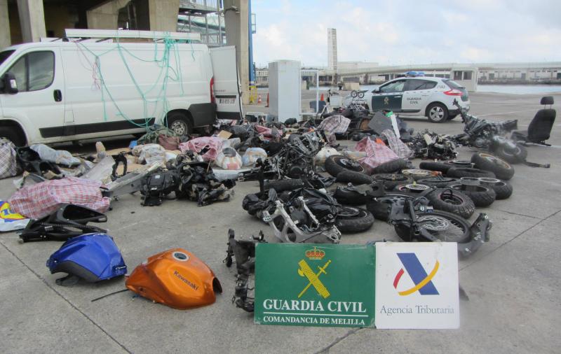 La Guardia Civil de Melilla recupera nueve motocicletas procedentes de robo cometidos en Francia.  