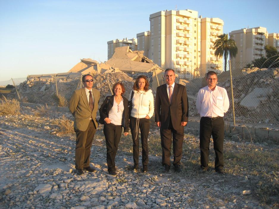 El Ministerio de Medio Ambiente y Medio Rural y Marino recupera para el dominio público marítimo-terrestre 6.000 metros de playa y espacios públicos en Playa Honda (Cartagena)
