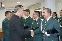 El delegado del Gobierno saluda a los 23 nuevos 
sargentos de la Guardia Civil que completarán su formación 
en la Comandancia de la Región de Murcia

