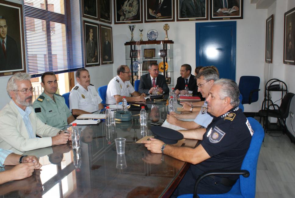 El delegado del Gobierno copreside la Junta Local de Seguridad en Alcantarilla