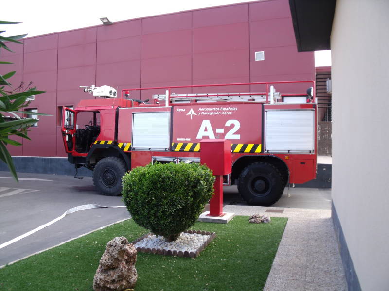El Aeropuerto de Murcia-San Javier realiza un simulacro de emergencia en uno de sus edificios