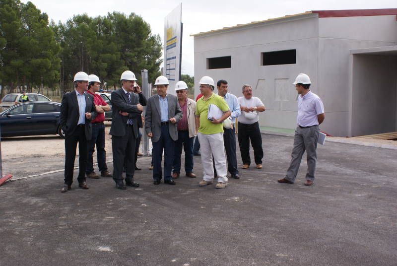 El delegado del Gobierno y el alcalde de Jumilla visitan diversas obras con cargo al Fondo Estatal 2010