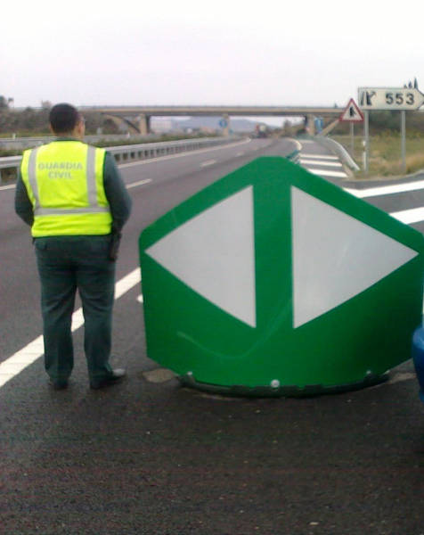 La Guardia Civil detiene a dos personas por provocar intencionadamente 27 accidentes de tráfico