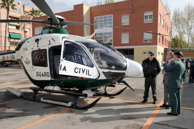 Presentación del nuevo helicóptero de la Guardia Civil de Murcia