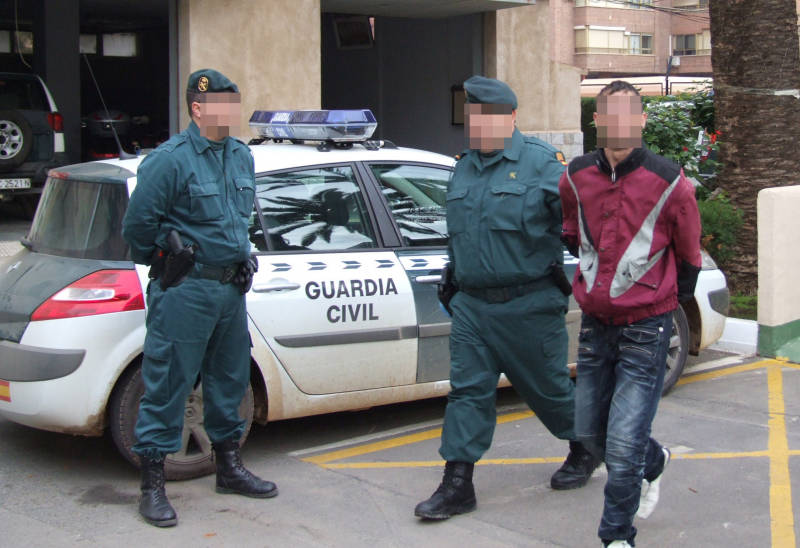 La Guardia Civil desarticula una banda dedicada a cometer robos en explotaciones agrícolas