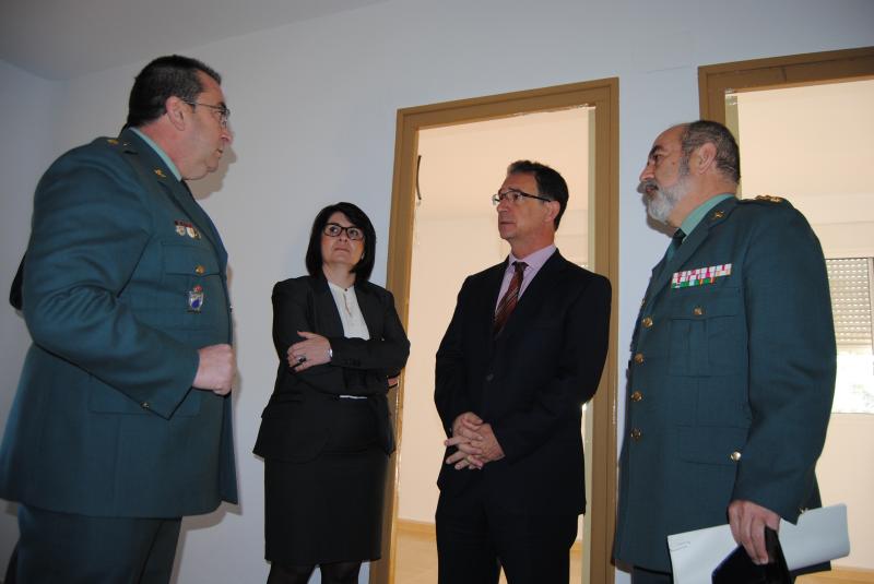 El delegado del Gobierno inaugura el Cuartel de la Guardia Civil de Totana, completamente reformado tras los daños causados por el terremoto de  mayo de 2011