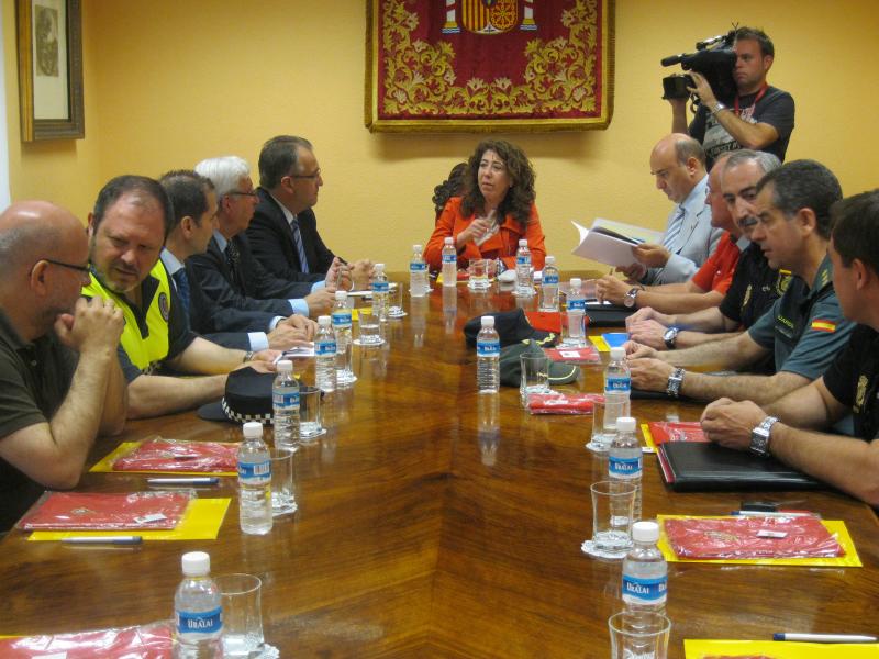 Los cuerpos y fuerzas de seguridad que operan en Navarra actuarán de forma coordinada para obtener mayor eficiencia durante los días de San Fermín.