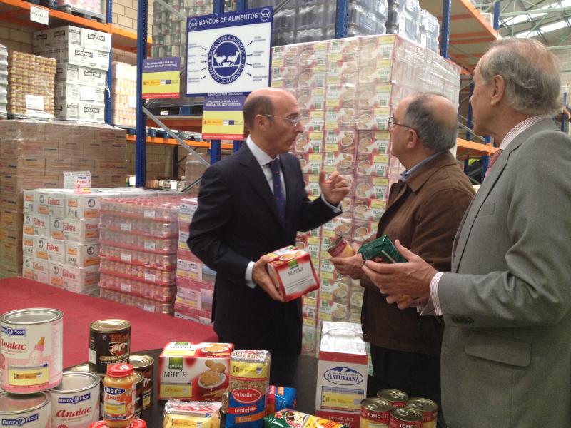 Carlos Urquijo ha entregado al Banco de Alimentos de Bizkaia 495.876,80 Kg de alimentos para ayuda a las personas más desfavorecidas