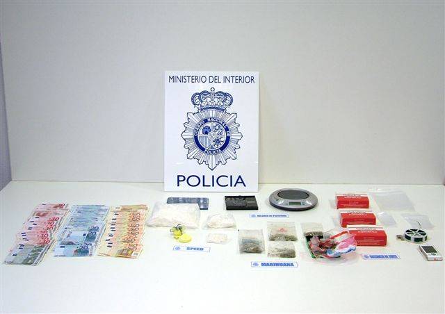 El Cuerpo Nacional de Policía de San Sebastián detiene a dos personas con más de medio kilo de speed