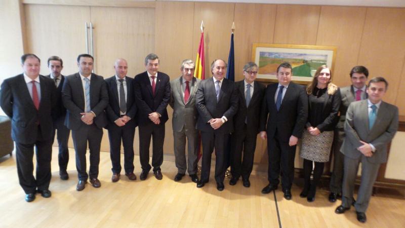 Sanz asiste a una reunión de Exteriores con autoridades del Campo de Gibraltar y Junta de Andalucía 