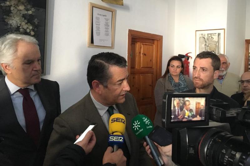 Sanz anuncia que la provincia de Cádiz es la más beneficiada por la nueva medida de liquidez aprobada por la Comisión Delegada del Gobierno para Asuntos Económicos (CDGAE), 