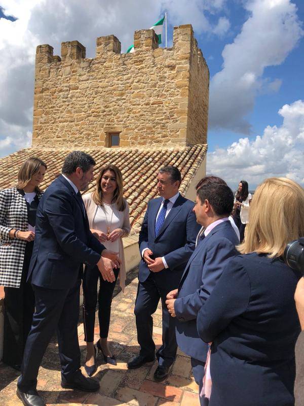 Sanz inaugura el Castillo de Lopera restaurado