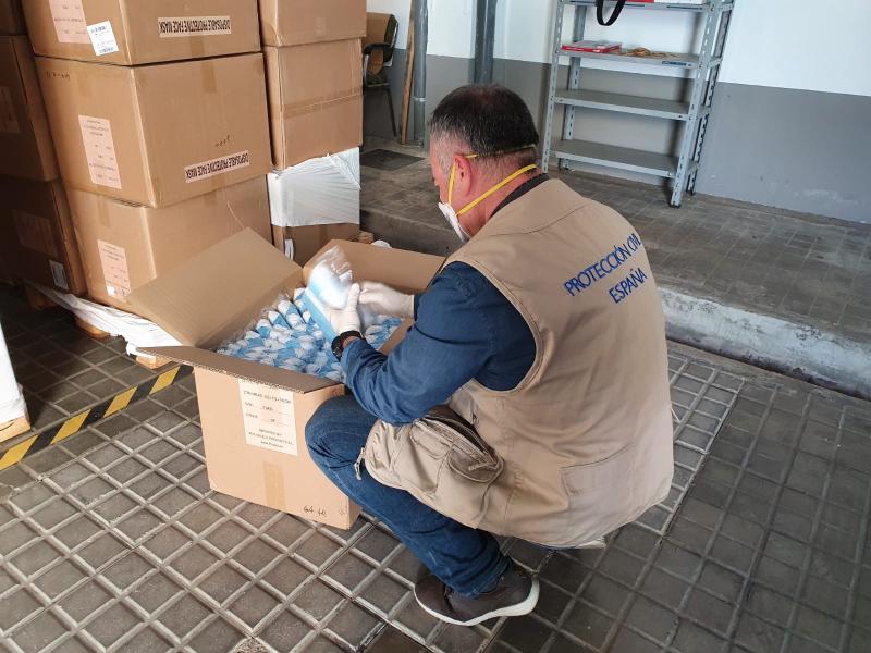 El Gobierno de España reparte 1,87 millones de mascarillas en Andalucía para su distribución a partir de mañana