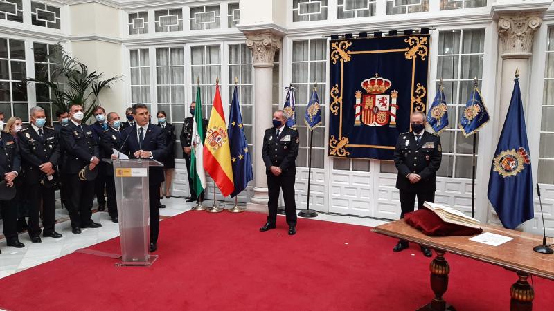 Fernández destaca la “experiencia y valía” de Andrés Martín, nuevo jefe superior de la Policía Nacional en Andalucía Occidental, como “garantes del éxito en su gestión”