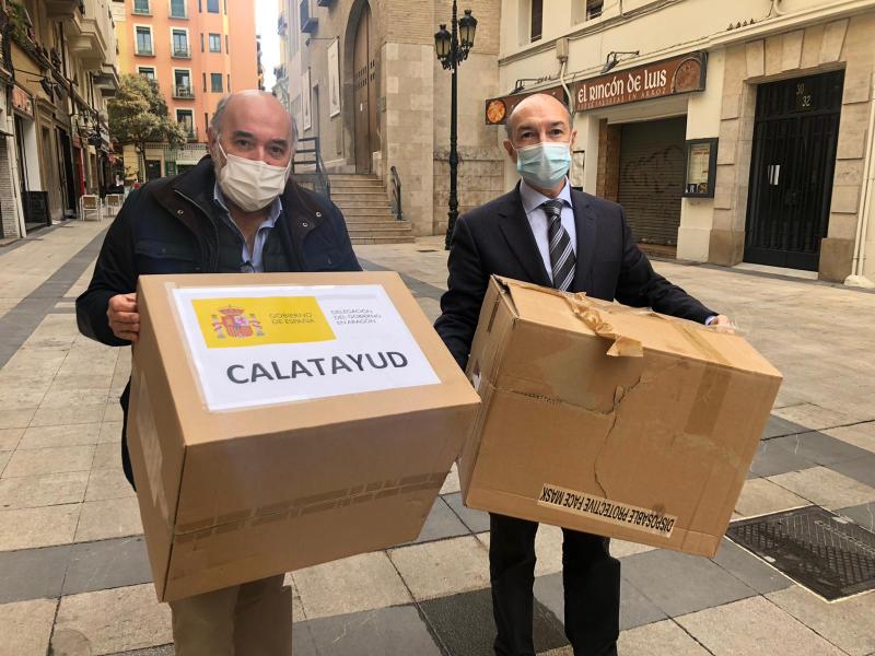 Entrega de mascarillas al Ayuntamiento de Calatayud