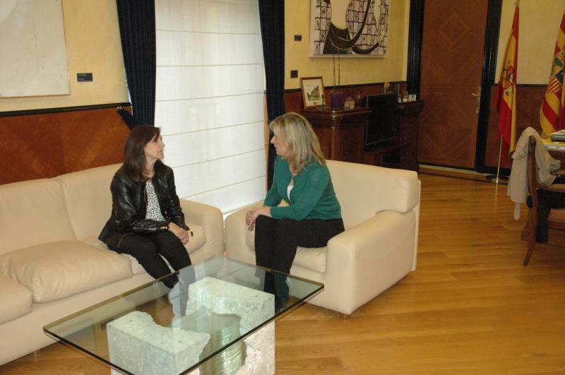 Visita de la Secretaria General de Coordinación Territorial, María de los Llanos Castellanos, a la Delegación del Gobierno en Aragón 