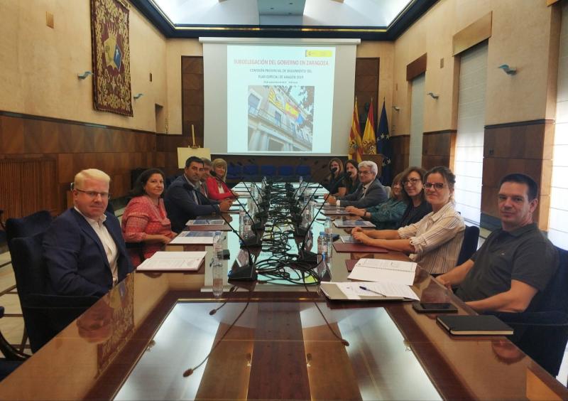 La Comisión Provincial de Seguimiento del Plan Especial de Empleo para Zaragoza destinará cerca de 450.000 euros a la contratación de desempleados del sector agrario 
