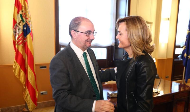 La delegada del Gobierno se reúne con el presidente de Aragón y con el alcalde de Zaragoza