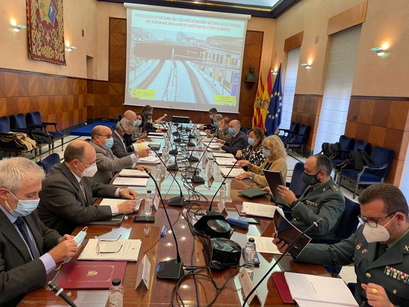 Aragón contará con 145 máquinas quitanieves para hacer frente a las dificultades invernales en las carreteras del Estado 