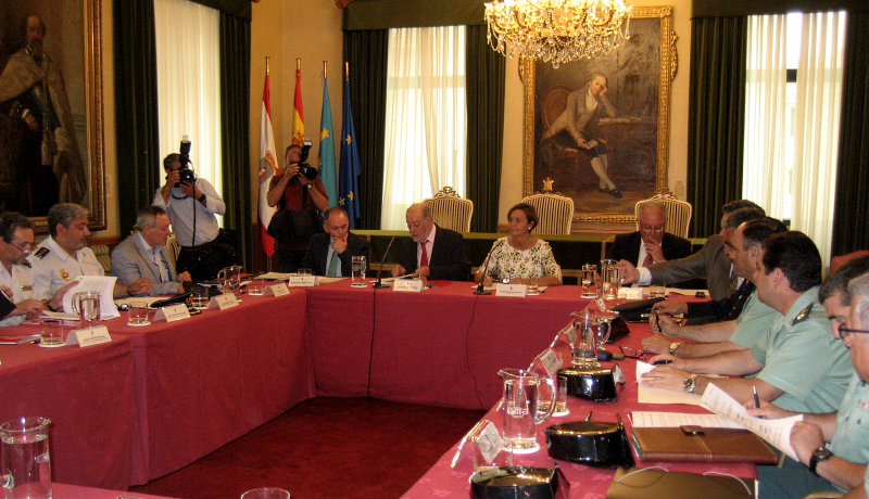 El delegado del Gobierno y la alcaldesa del Ayuntamiento de Gijón, presidieron la reunión ordinaria de la Junta Local de Seguridad.