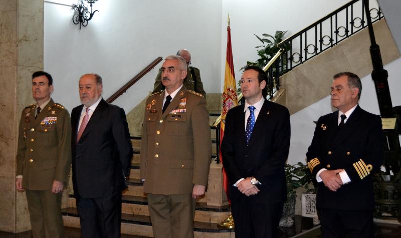 El delegado del Gobierno asistió al acto del día de la Delegación de Defensa en el Principado de Asturias, con motivo de su XXII aniversario.