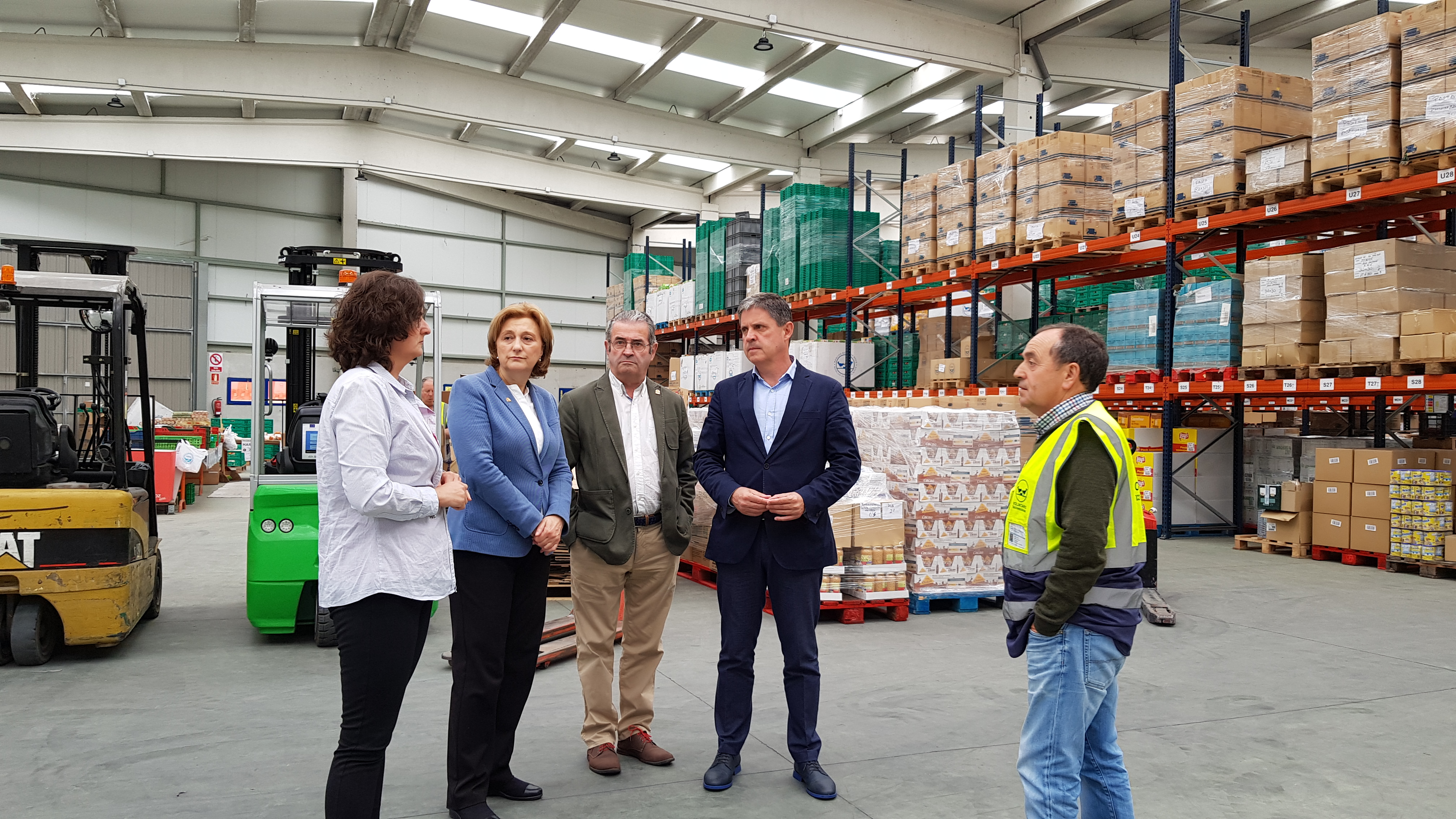 El programa de reparto de alimentos para personas desfavorecidas cofinanciado por el Gobierno y la UE distribuye 463.000 kilos de comida en Asturias