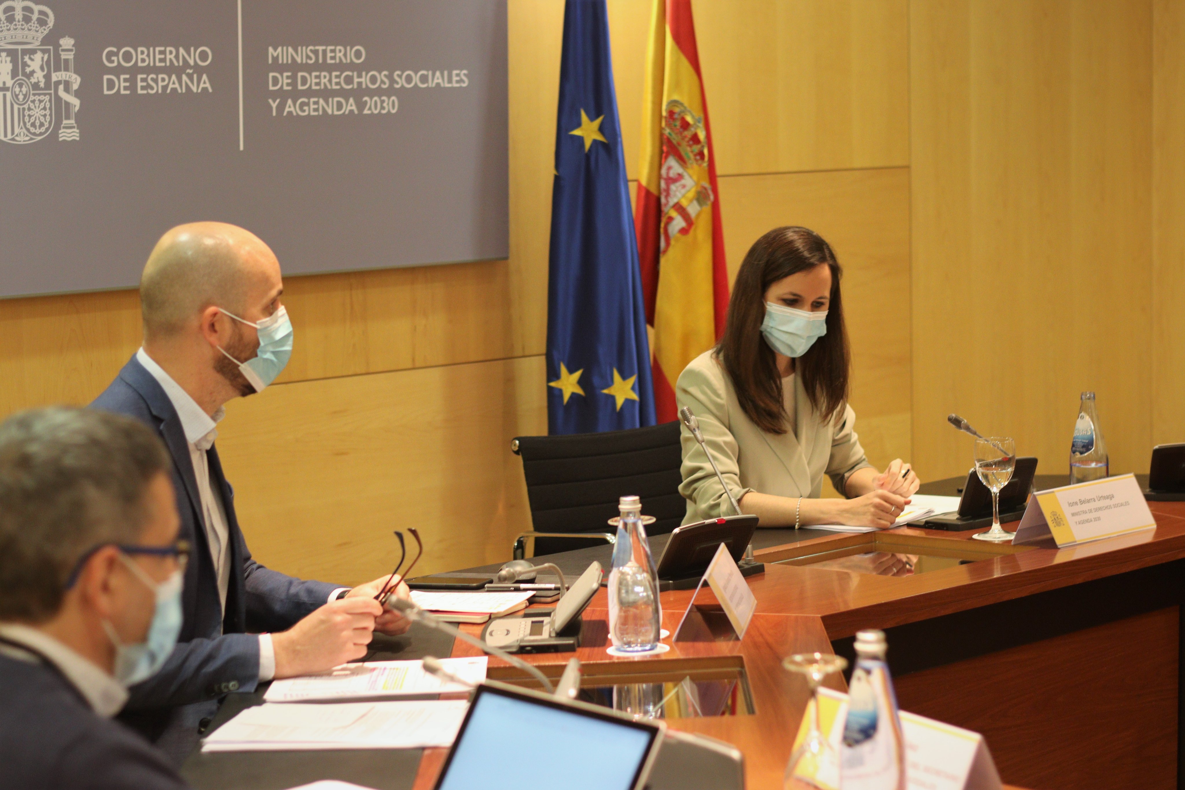 Asturias recibirá más de 17 millones de euros para transformar el sistema de cuidados  