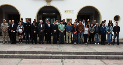 El delegado del Gobierno asiste al minuto de silencio en la Dirección Insular de Fuerteventura