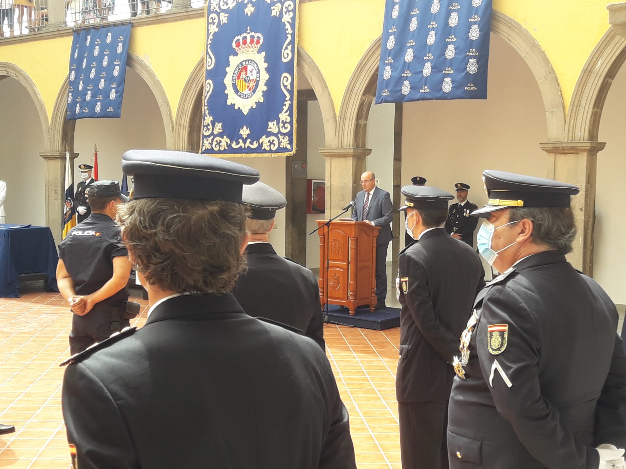 El delegado del Gobierno preside la jura del cargo de nuevos subinspectores de Policía Nacional en Canarias