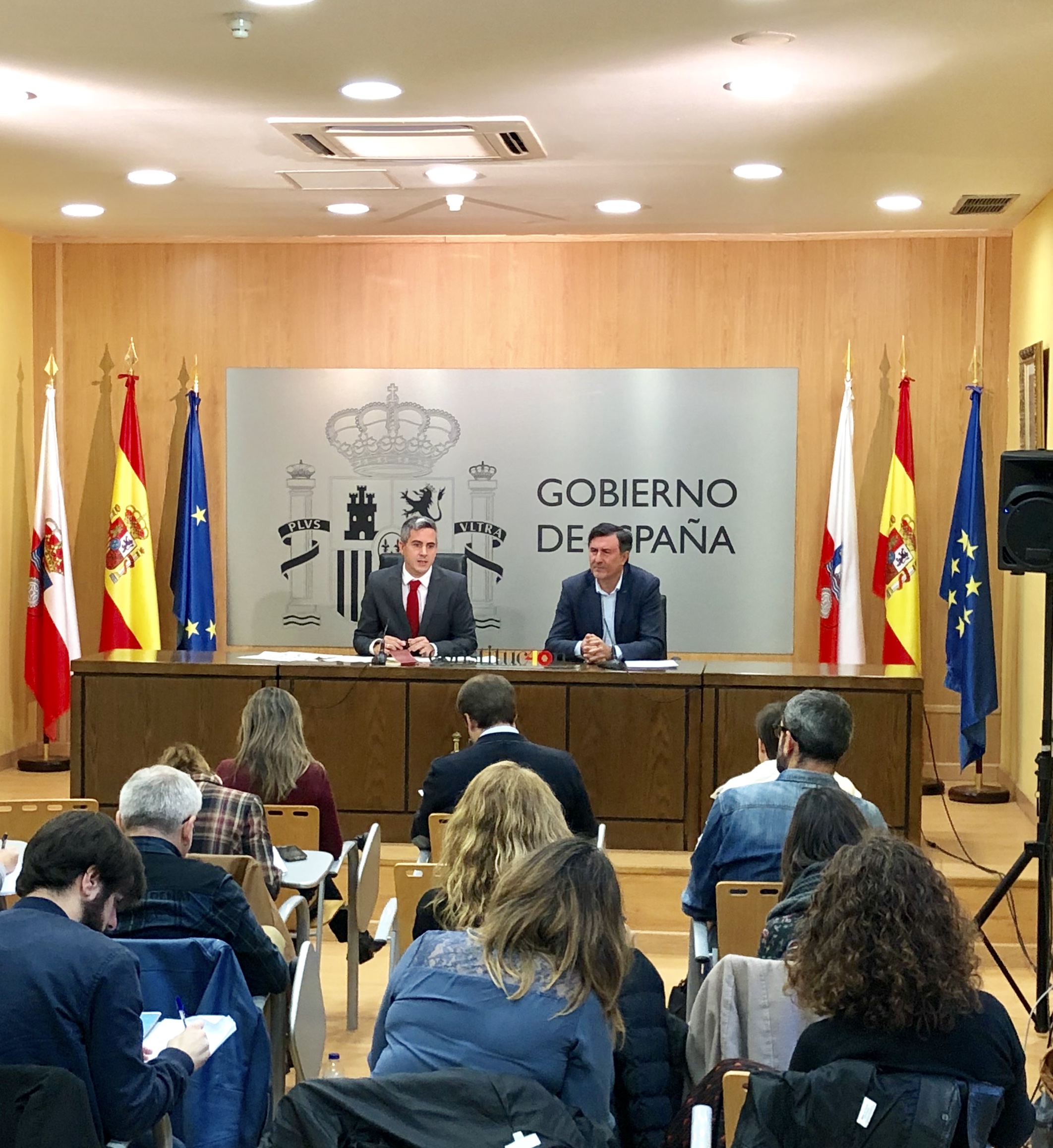 La Delegación del Gobierno y el Gobierno de Cantabria se suman al 40 aniversario de la Constitución con varias actividades