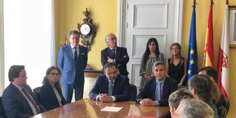 El ministro Ábalos ha adjudicado “en sólo seis meses” 161,2 millones de euros para obra en Cantabria, el 95%  del importe de las adjudicaciones para todo el año 2018