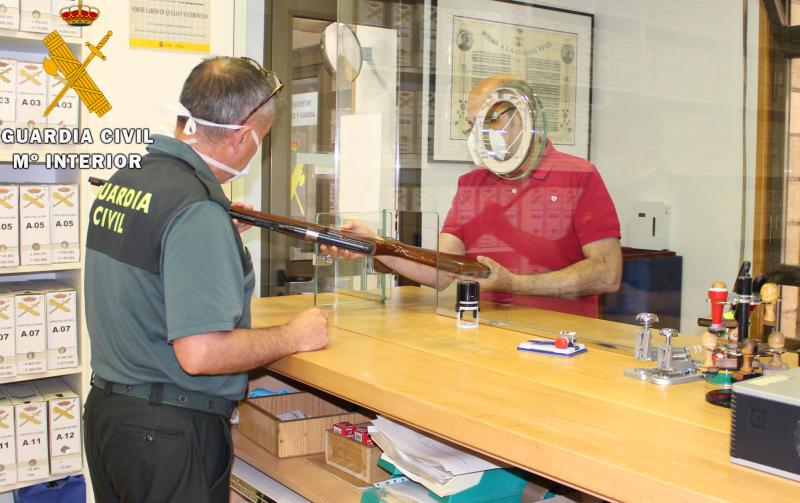 La Guardia Civil reanuda la atención al público de las Intervenciones de Armas y Explosivos con cita previa

