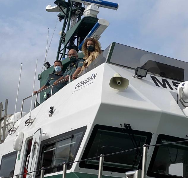 Quiñones destaca que el Gobierno sigue dotando de medios a la Guardia Civil, con una  nueva patrullera marítima