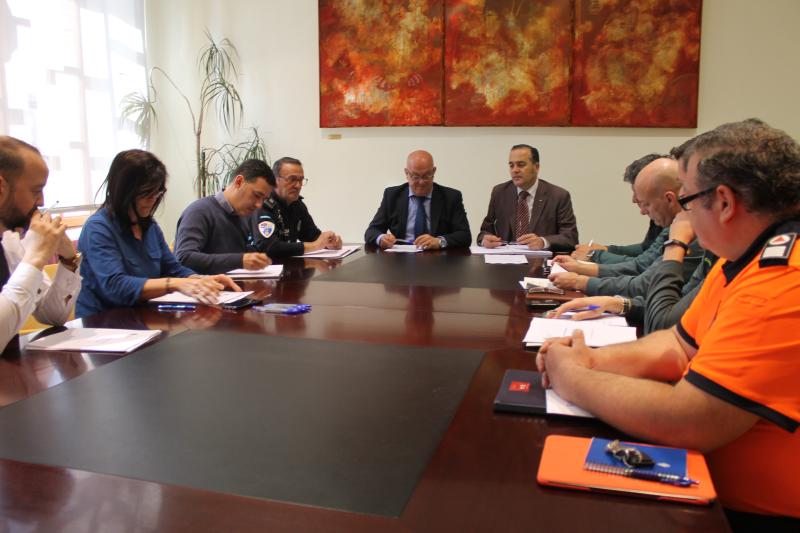 El delegado del Gobierno copreside la Junta Local de Seguridad de Mora (Toledo) con motivo de la LXI Fiesta del Olivo