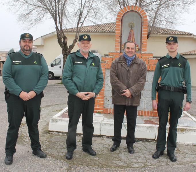 El delegado del Gobierno en Castilla-La Mancha, José Julián Gregorio, visita el cuartel de la Guardia Civil en Bargas (Toledo)