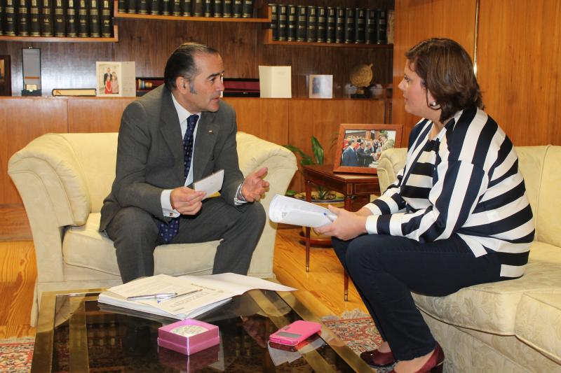 Gregorio se reúne con Remedios Gordo tras la asignación por parte del Gobierno de España de 1,2 M€ a la localidad de Ocaña