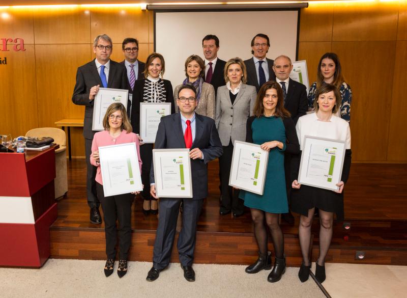 García Tejerina anima al sector vitivinícola a implementar los instrumentos de apoyo a la información y la promoción para dotar de mayor valor a una oferta diversa y de gran calidad