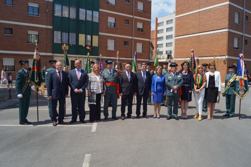 El Director General de la Guardia Civil preside el acto de Toma de Posesión del nuevo General Jefe de la Zona de Castilla y León